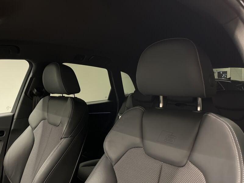 Audi Q5 Audi Identity Black 40 TDI quattro 150(204) kW(CV) S tronic