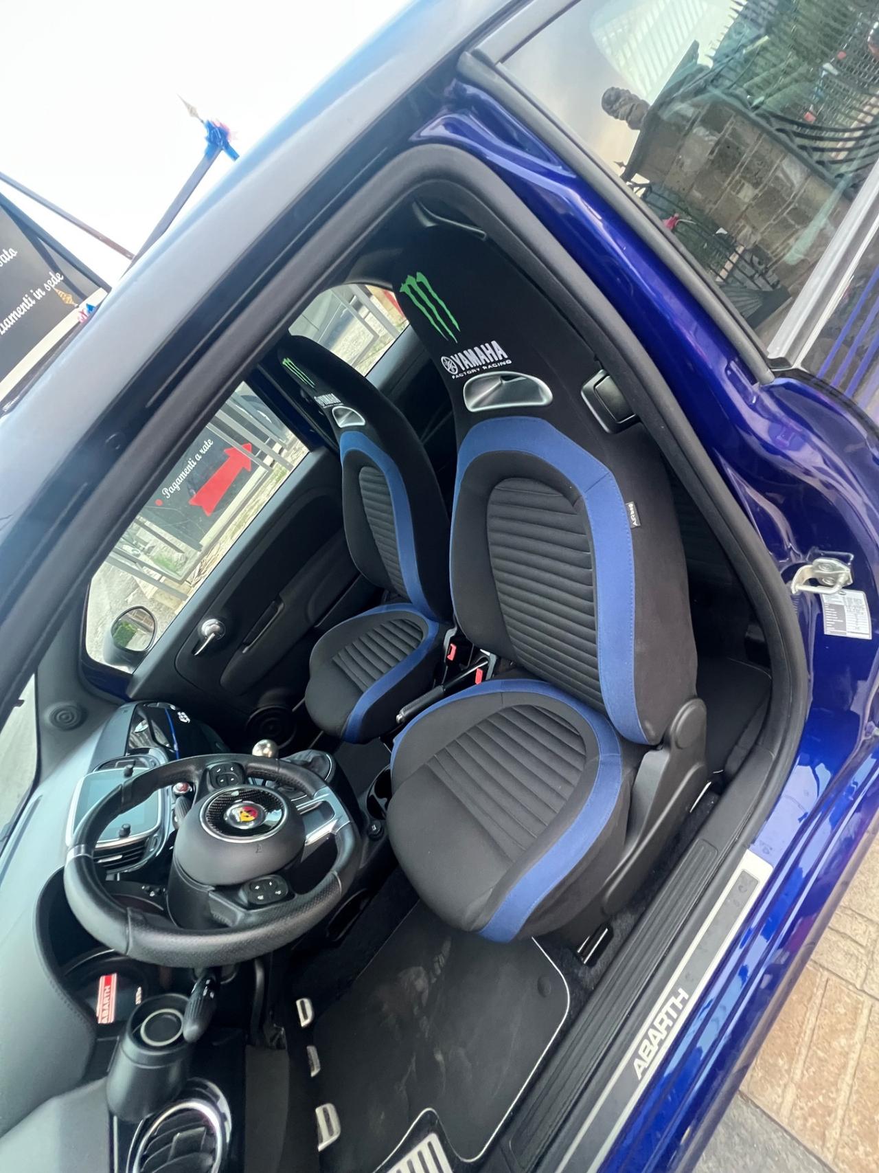 Abarth 595 1.4 Turbo T-Jet 165 CV Monster Energy Yamaha