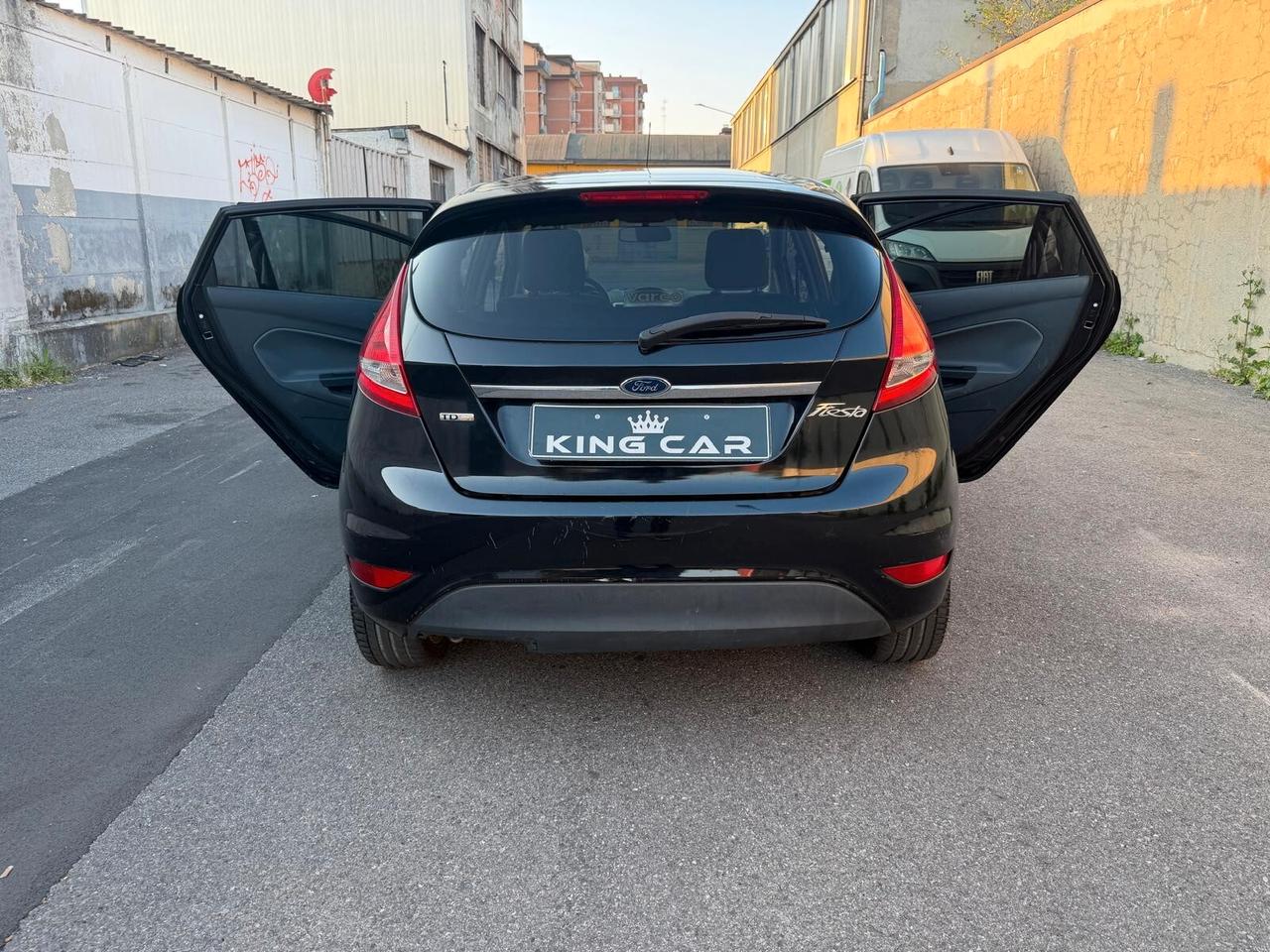 Ford Fiesta 1.4 TDCi 68CV 5 porte Titanium