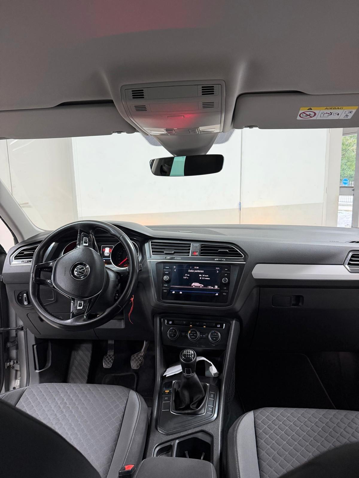 Volkswagen Tiguan 1.6 TDI Business BlueMotion Tech