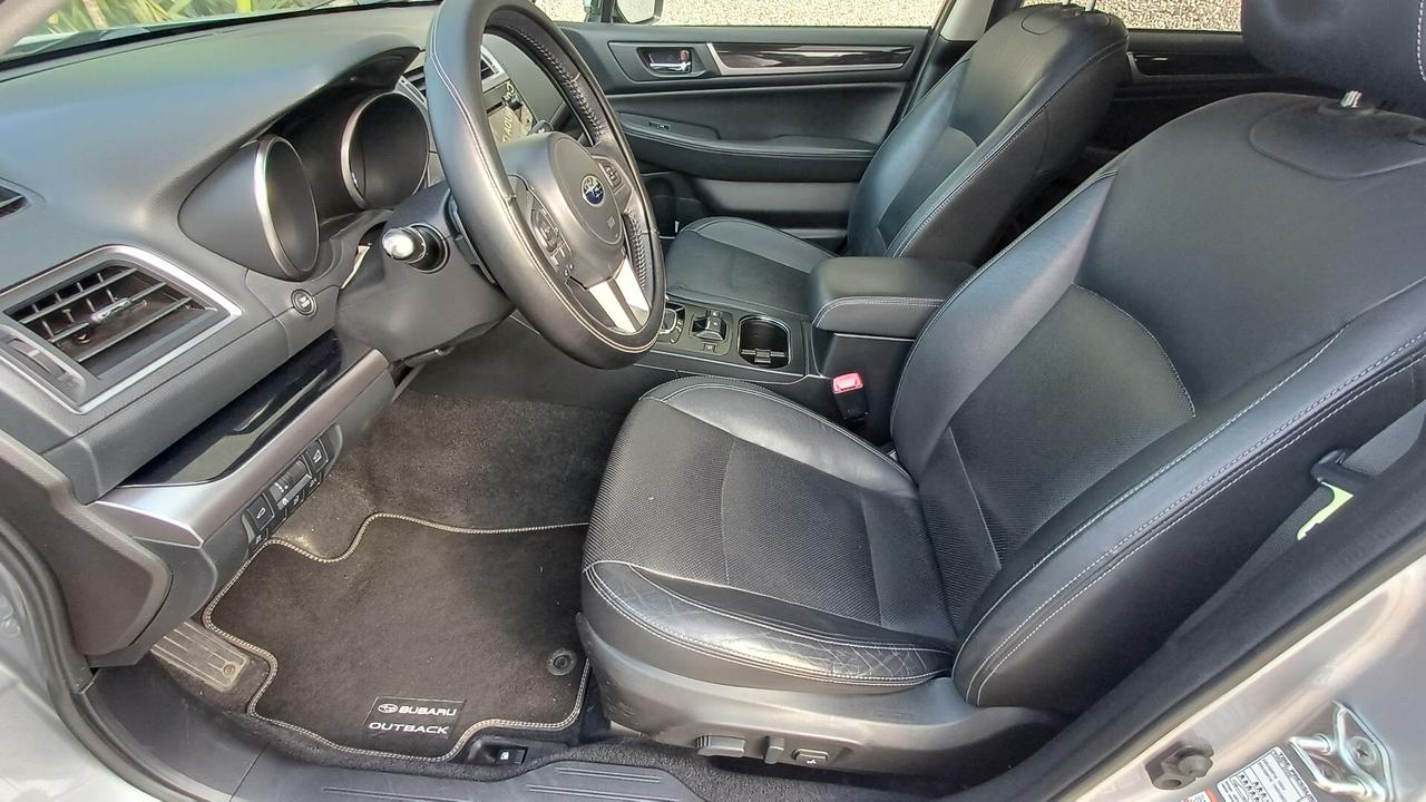 Subaru OUTBACK 2.0d-S Lineartronic Unlimited