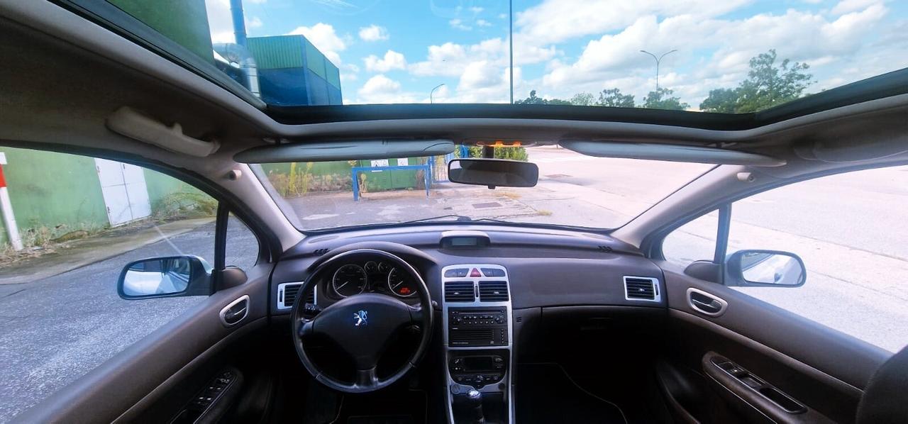 Peugeot 307 2.0 16V HDi TETTO PANO OK NEOPATENT