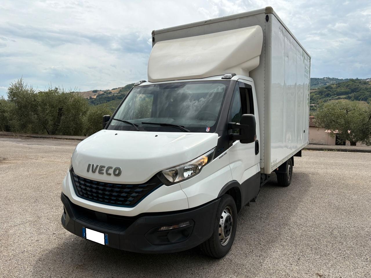 IVECO Daily 35S14N 3.0CNG PL 136 6M - 12-2021
