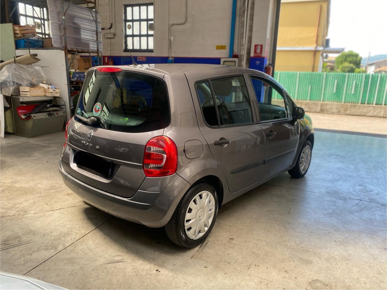 Renault Modus Grand Modus 1.2 benzina automatica grandinata