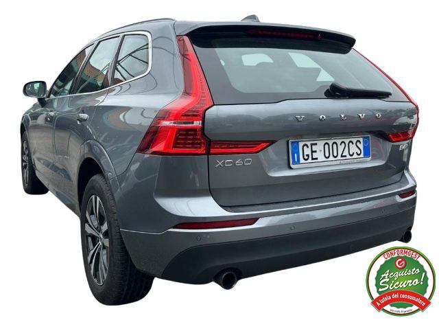 VOLVO XC60 B4 (d) AWD Geartronic Momentum