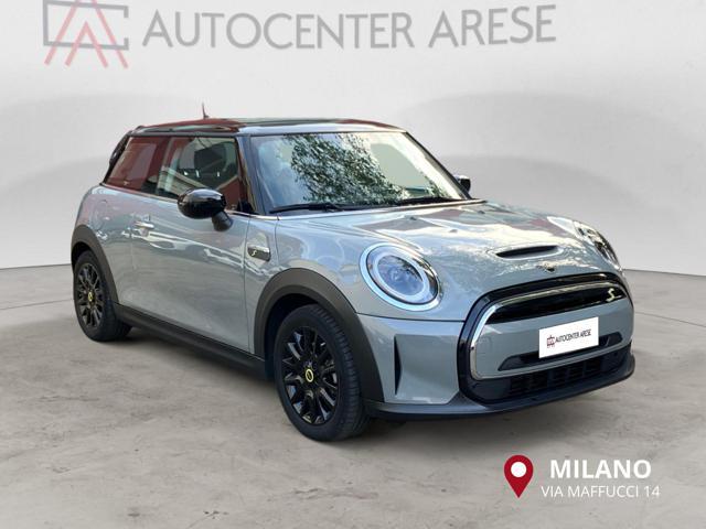 MINI Cooper SE Essential