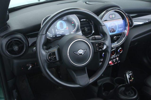 MINI Cabrio 1.5 Cooper Cabrio Premium Plus Package