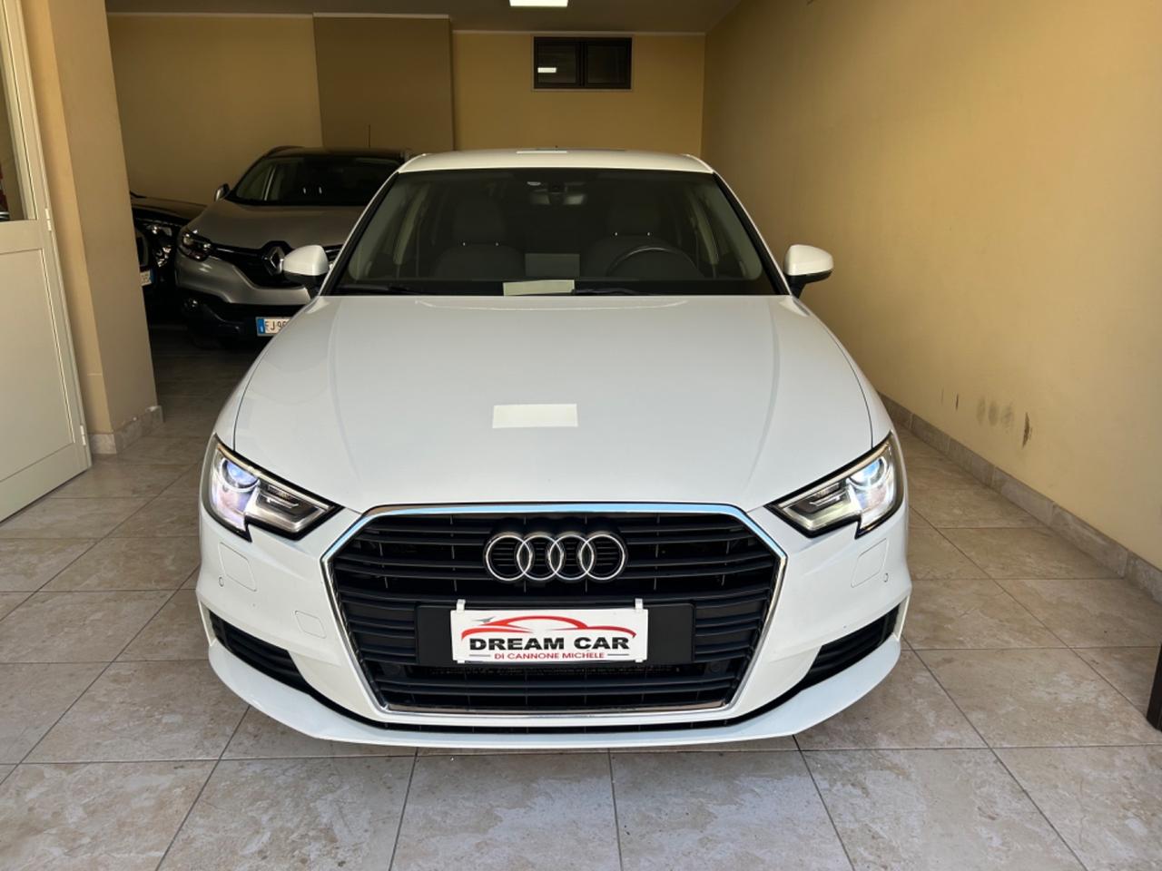 Audi A3 SPB 30 TDI S tronic Sport BIXENO NAVI LED