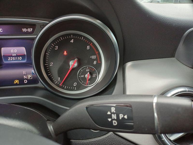 Mercedes-Benz CLA CLA Shooting Brake 200 d Business 4matic auto FL