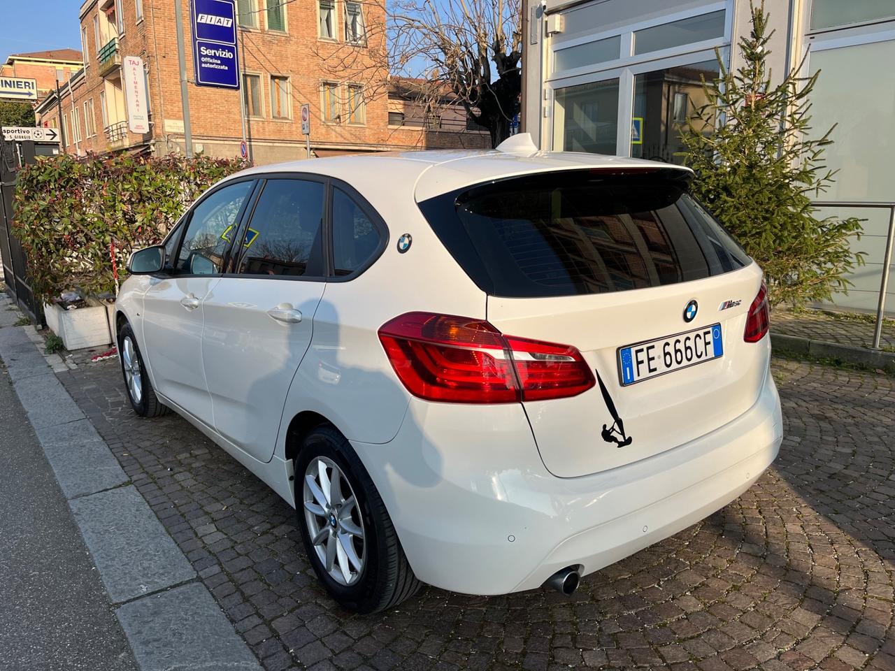 Bmw 216 216d Active Tourer Sport