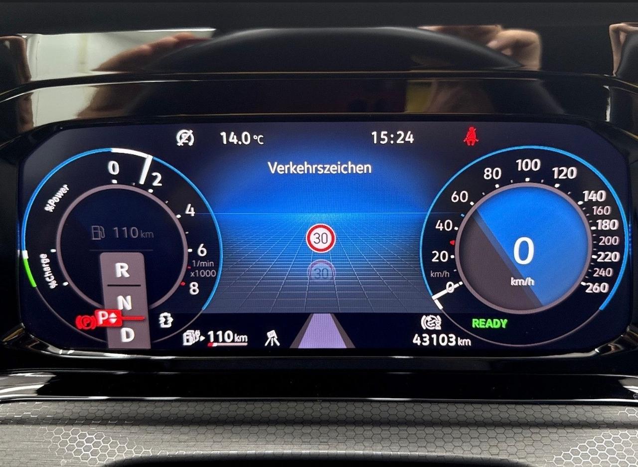 Volkswagen Golf Gte 8 Dsg 245cv