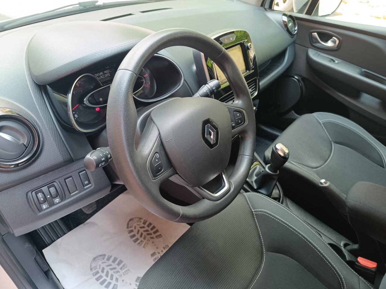 Renault Clio dCi 8V 75 CV 5 porte Moschino Zen