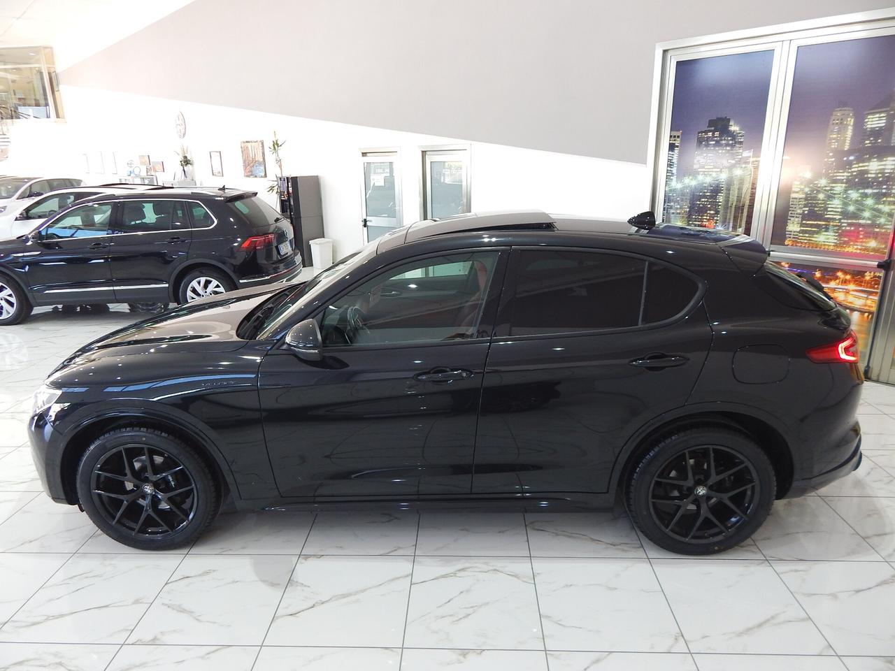 Alfa Romeo Stelvio 2.2 t Veloce Q4 210cv TETTO-NAVI-PELLE ROSSA-PARK
