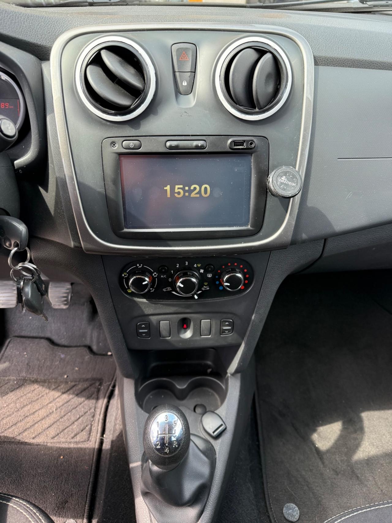 Dacia Logan MCV 1.5dCi 90cv gancio traino