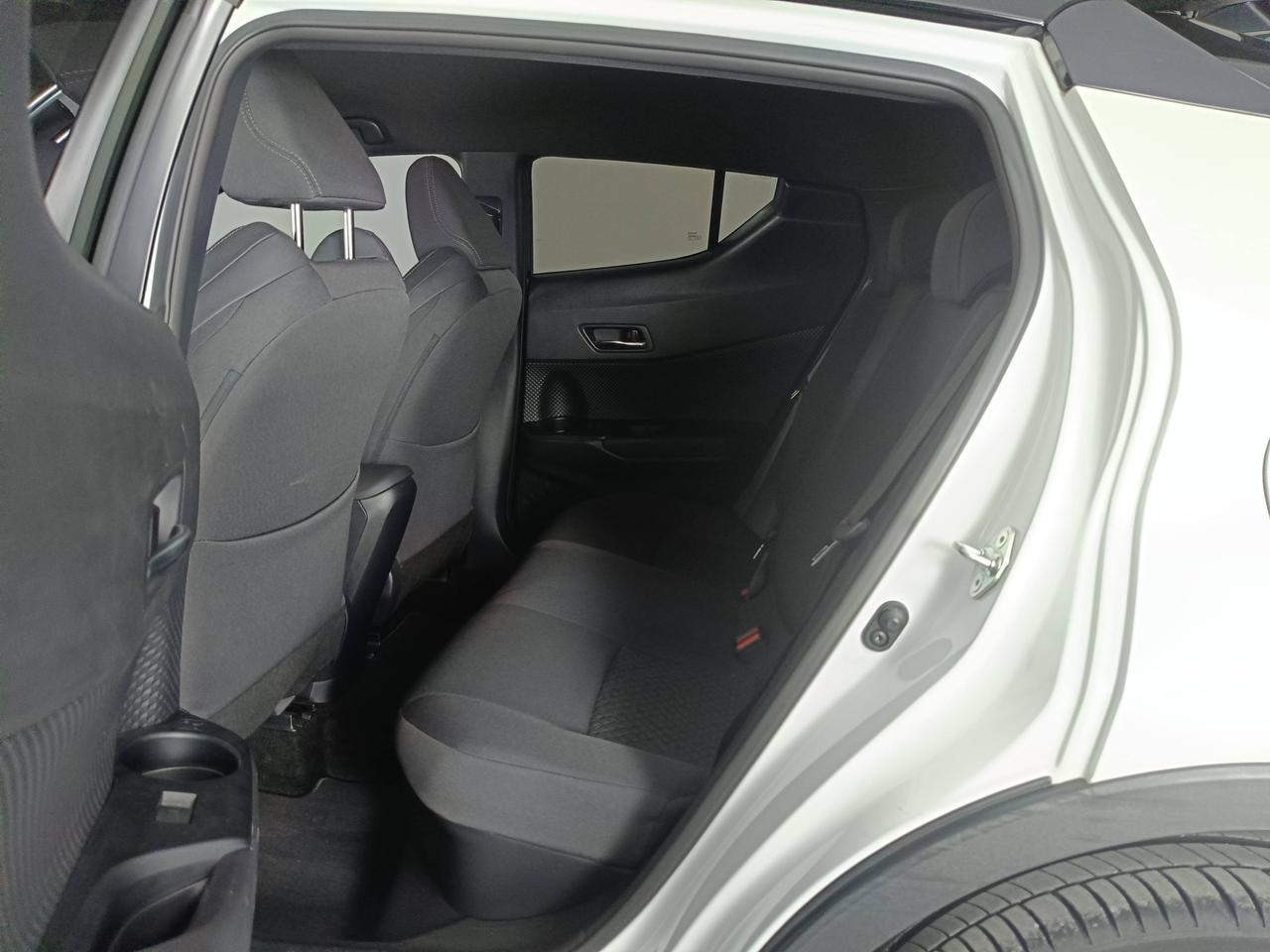 TOYOTA C-HR I 2020 - C-HR 2.0h Trend e-cvt