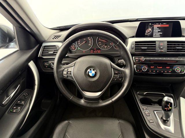 BMW 320 d xDrive Touring Luxury