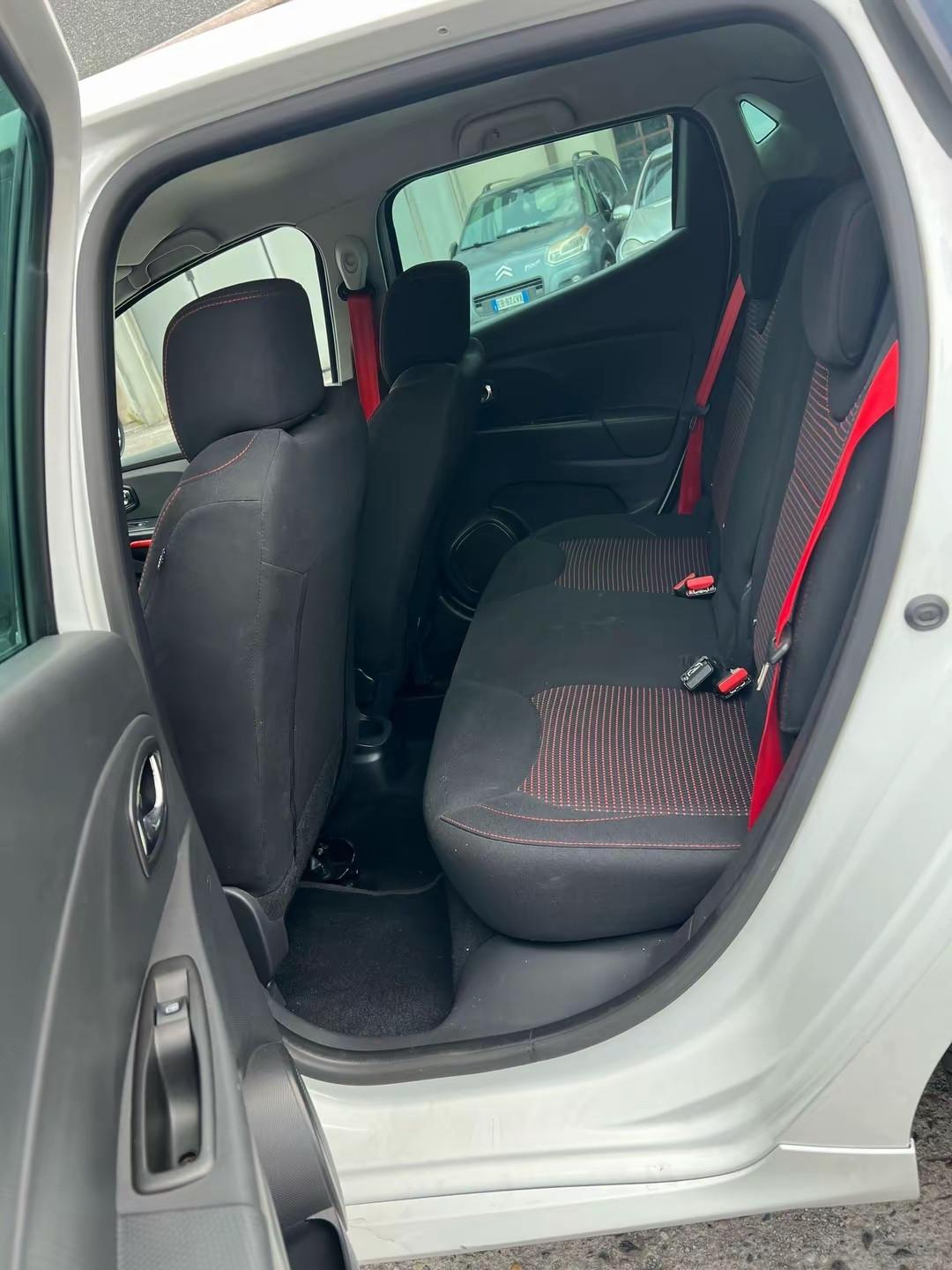 Renault Clio 1.6 T 200CV EDC 5 porte Monaco GP