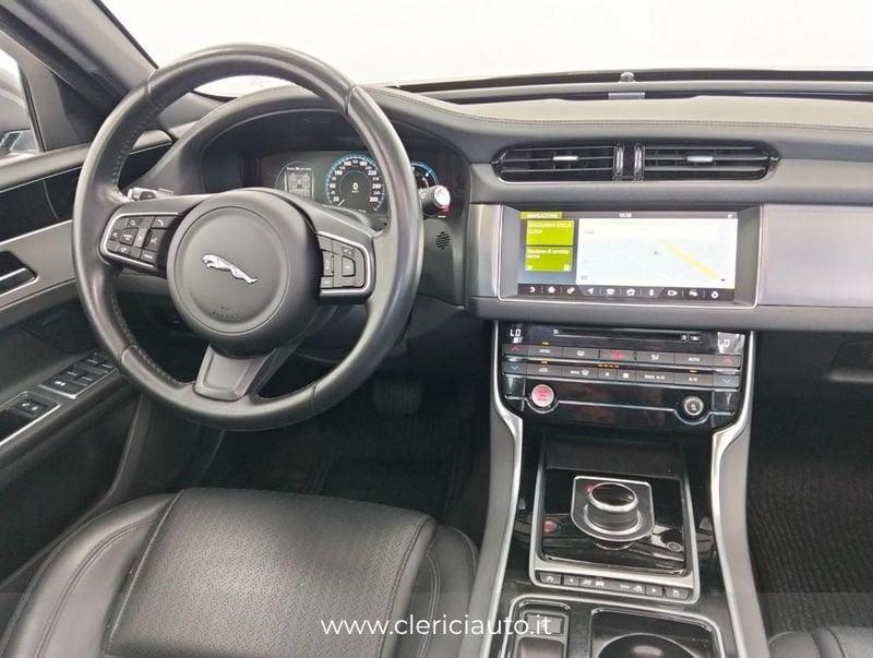 Jaguar XF 2.0 D 180 CV AWD aut. Prestige