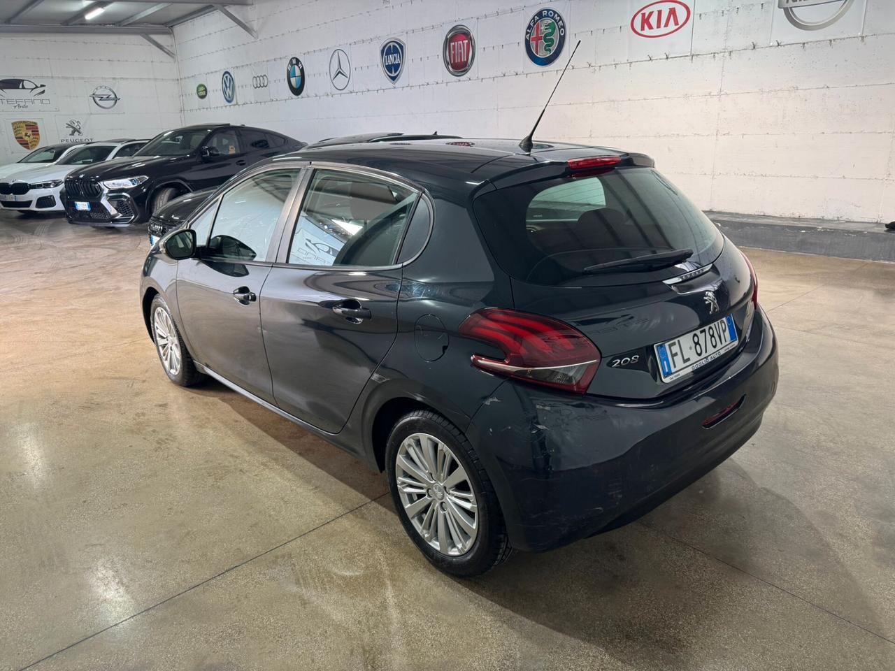 Peugeot 208 BlueHDi 75 5 porte Allure