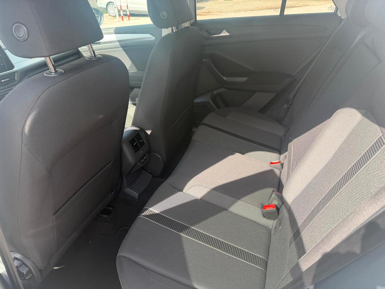 Volkswagen T-Roc 1.0 TSI Life