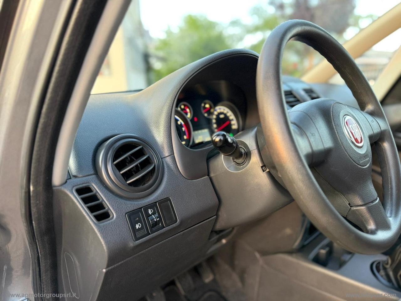 FIAT Sedici 1.6 16V 4x4 Experience