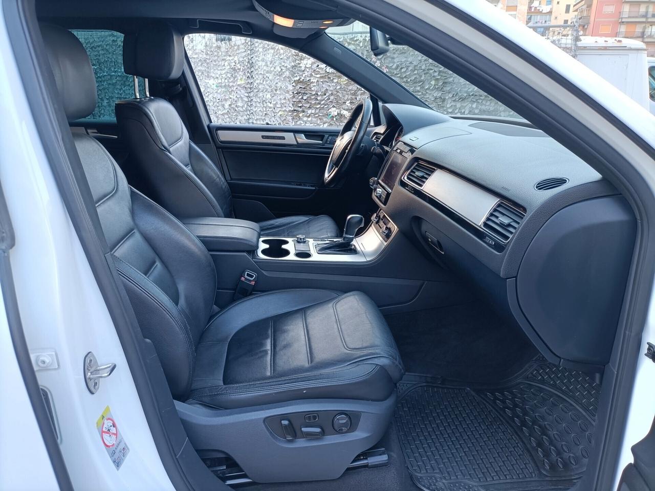 Volkswagen Touareg 3.0 TDI 245 CV Tiptronic BlueMotion Executive ZAMPOGNAUTO CT
