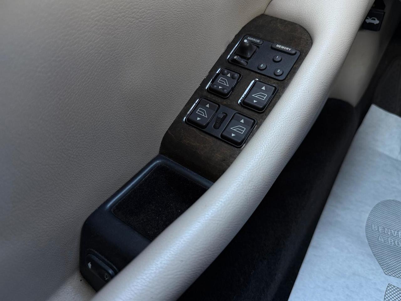 Jaguar XJR 4.0 POSSIBILITA' DI FINANZIAMENTO