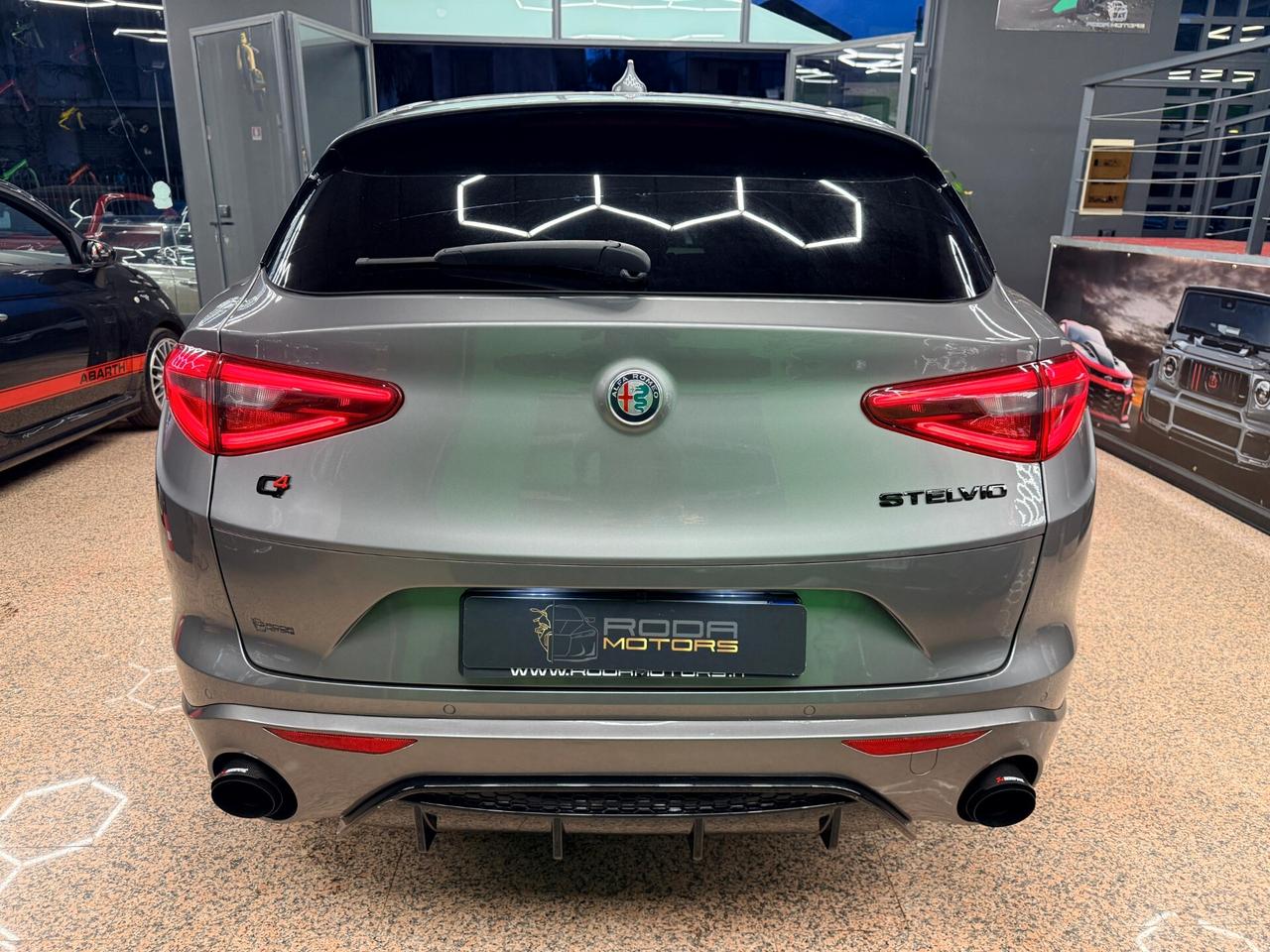 Alfa Romeo Stelvio 2.2 Turbodiesel 190 CV AT8 Q4 Sprint