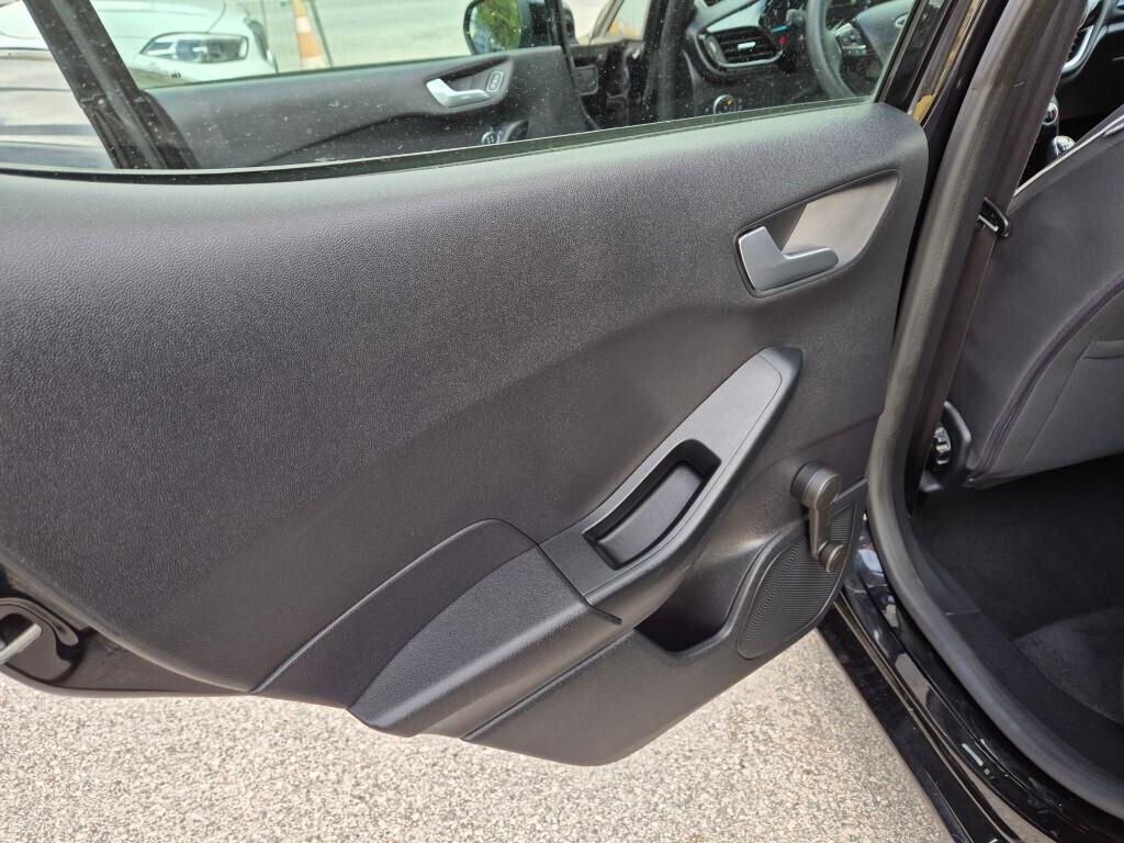 Ford Fiesta 1.5 TDCi 5 porte Plus