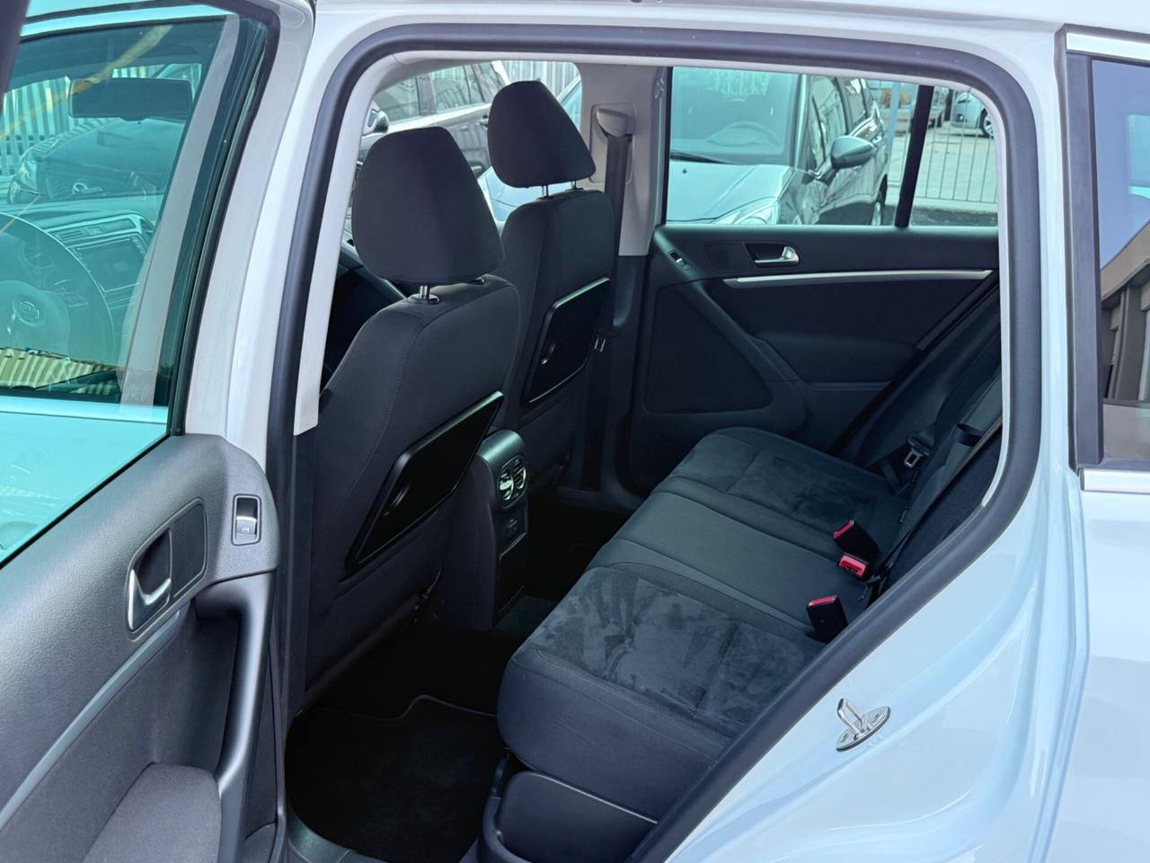 Volkswagen Tiguan Euro 6 2.0 TDI 110 CV Sport & Style BlueMotion Technology