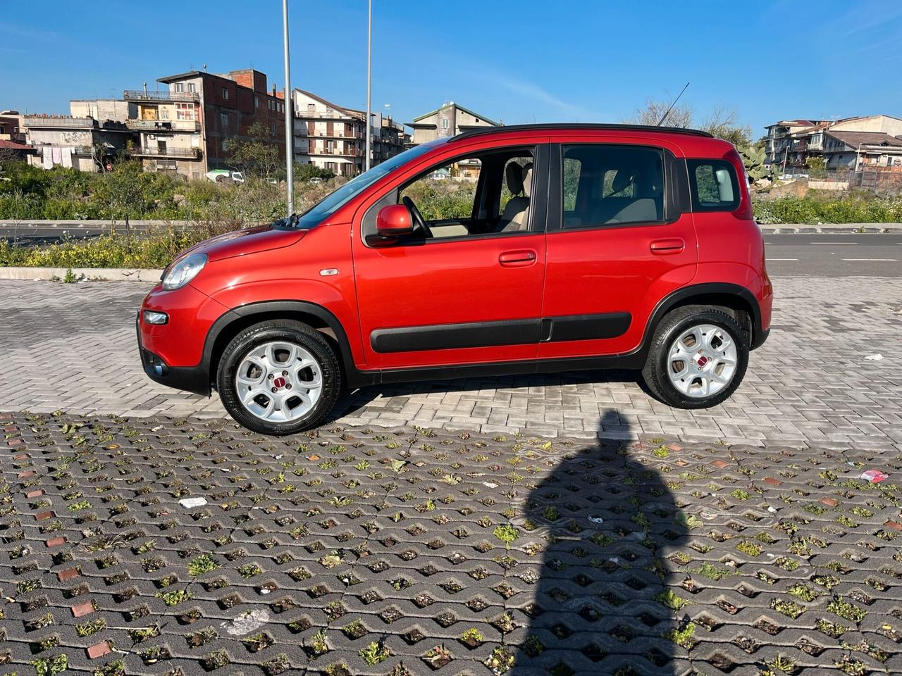 Fiat Panda 900 METANO TREKKING FULL 2014