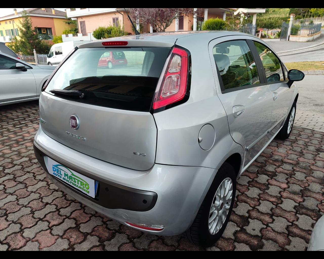 FIAT Punto Evo 1.4 5 porte Dynamic Natural Power