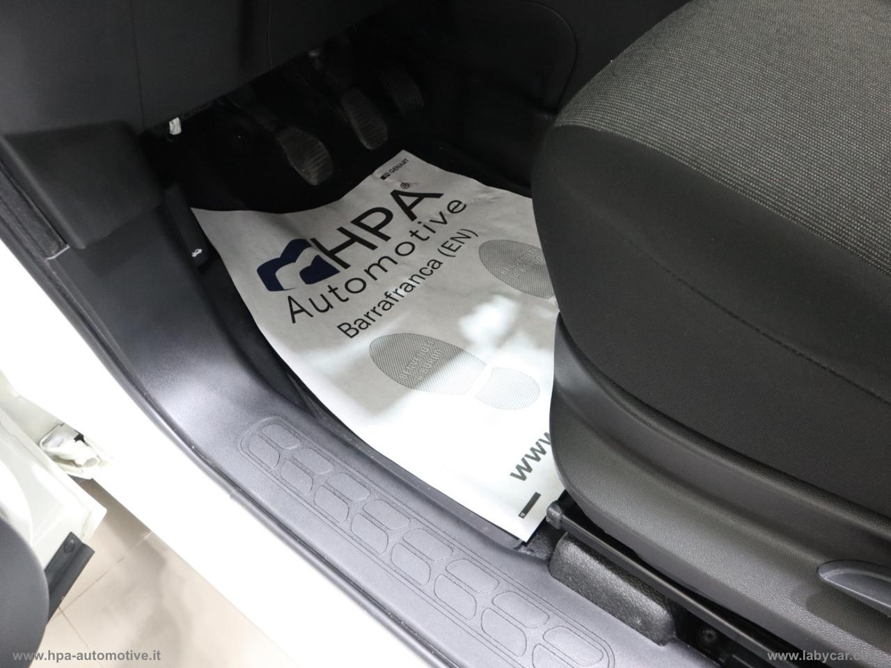 FIAT Doblò 1.6MJT 101CV MAXI 3 POSTI SENSORI GANCIO TRAINO