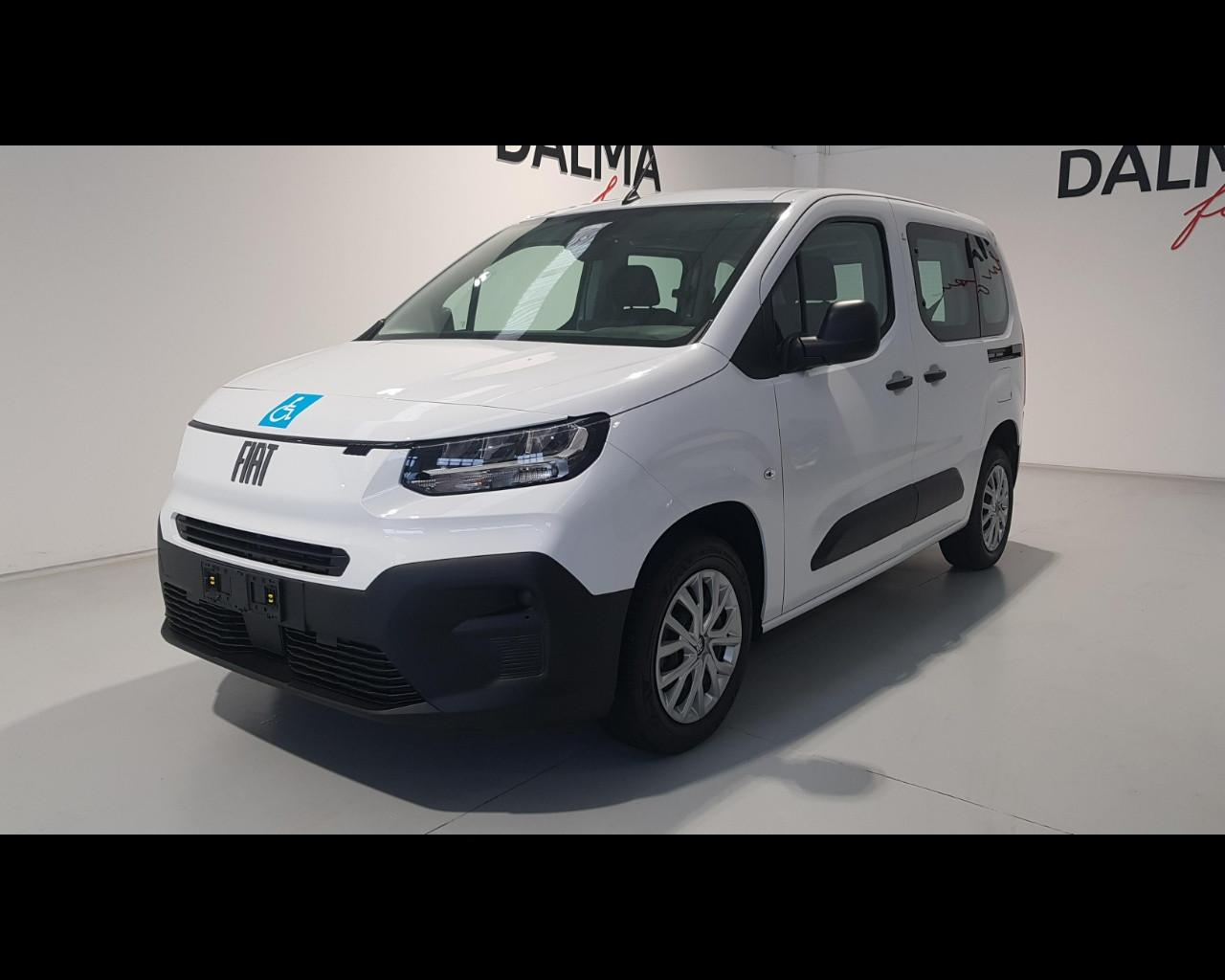 FIAT Doblo Trasporto Disabili con pedana 1.5 bluehdi 130 cv