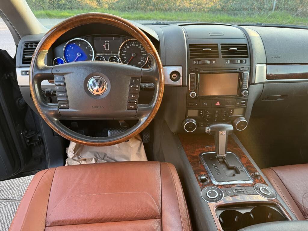 VW TOUAREG 3.0TDI V6 FULL OPTIONAL GARANZIA USATO12 MESI