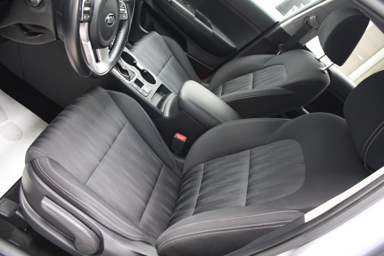 KIA SPORTAGE 1.6 CRDI 136CV DCT CLASS *2021