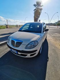 Lancia Ypsilon 1.2 Argento NEOPATENTATI