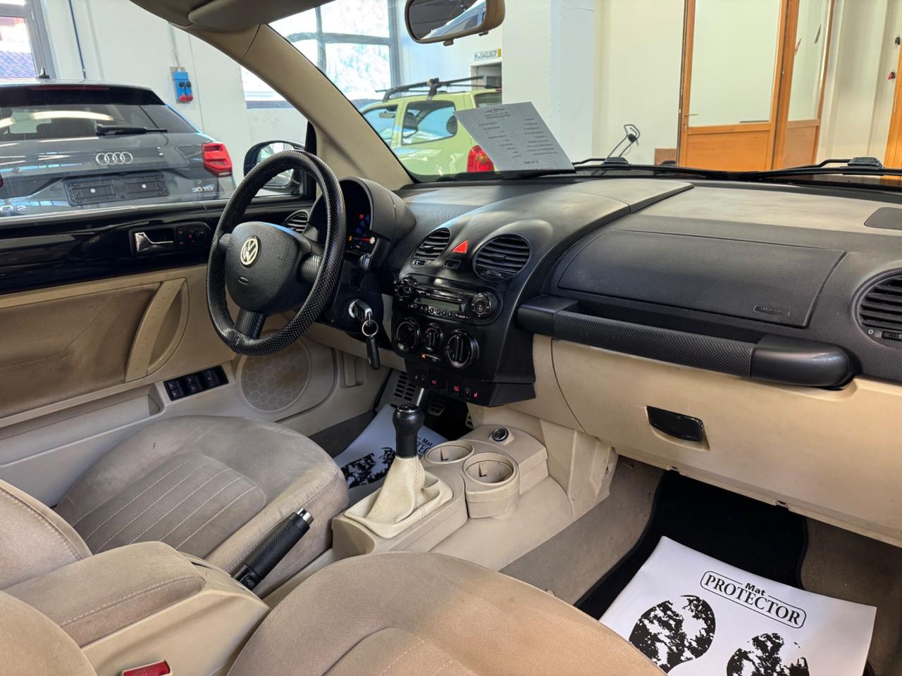 Volkswagen New Beetle 1.9 TDI 105CV Cabrio