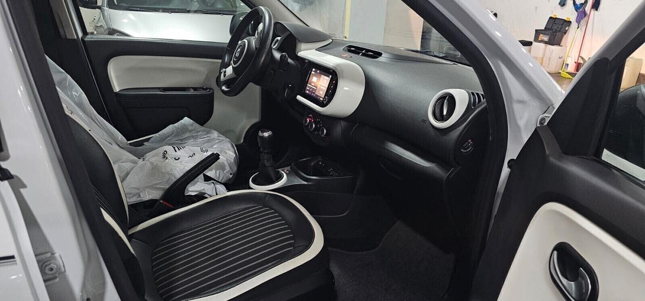 NUOVA RENAULT TWINGO INTENS TCe 0.9 BENZ 92CV
