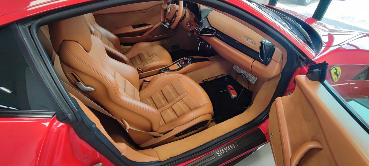 Ferrari 458 Italia DCT