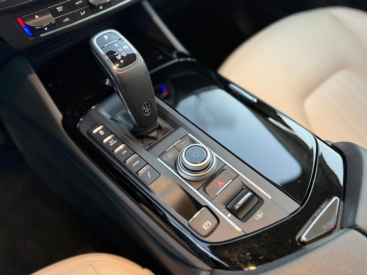 Maserati Levante 3.0 V6 Diesel 250 CV AWD Granspor