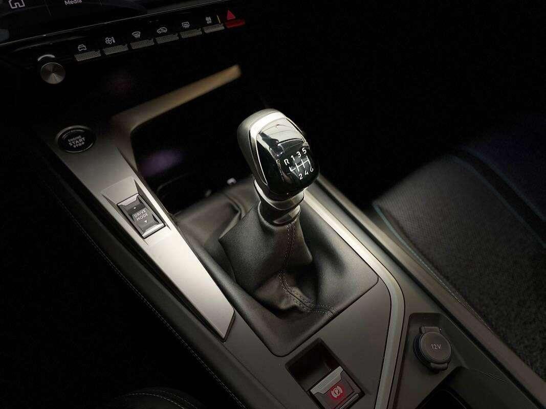 Peugeot 308 308 III SW SW 1.2 puretech Allure Pack