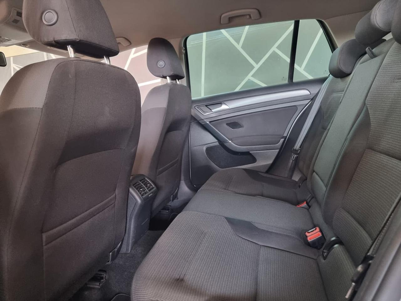 Volkswagen Golf 1.6 TDI 5p. Highline NEOPATENTATI