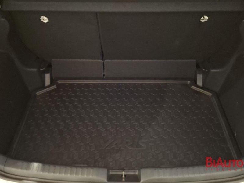 Toyota Yaris Yaris 1.5h Active