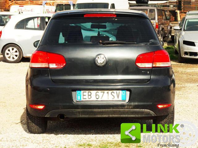 VOLKSWAGEN Golf 1.6 TDI DPF DSG 5p. Comfortline-NEOPATENTATI-