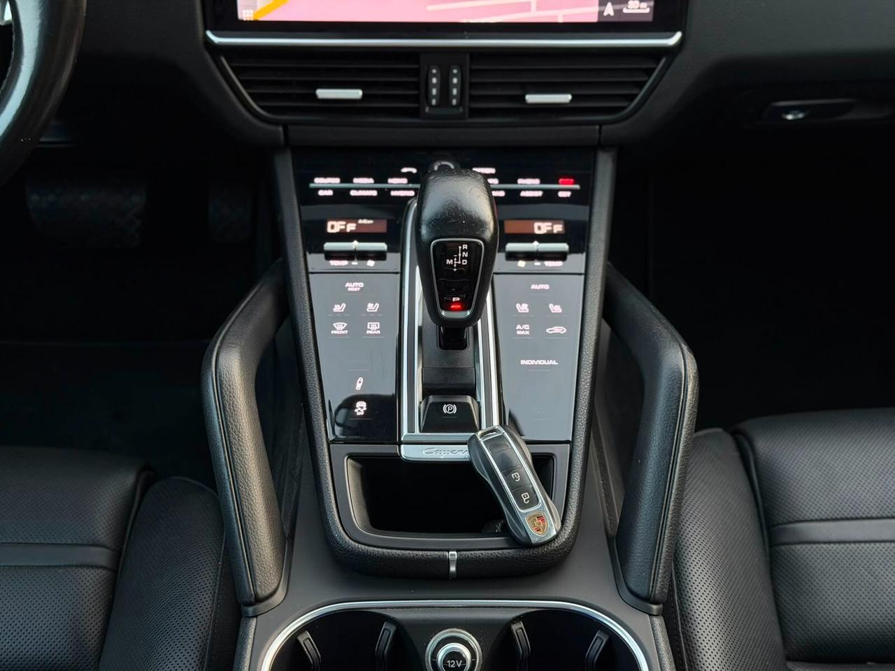 Porsche Cayenne 3.0 V6 E-Hybrid