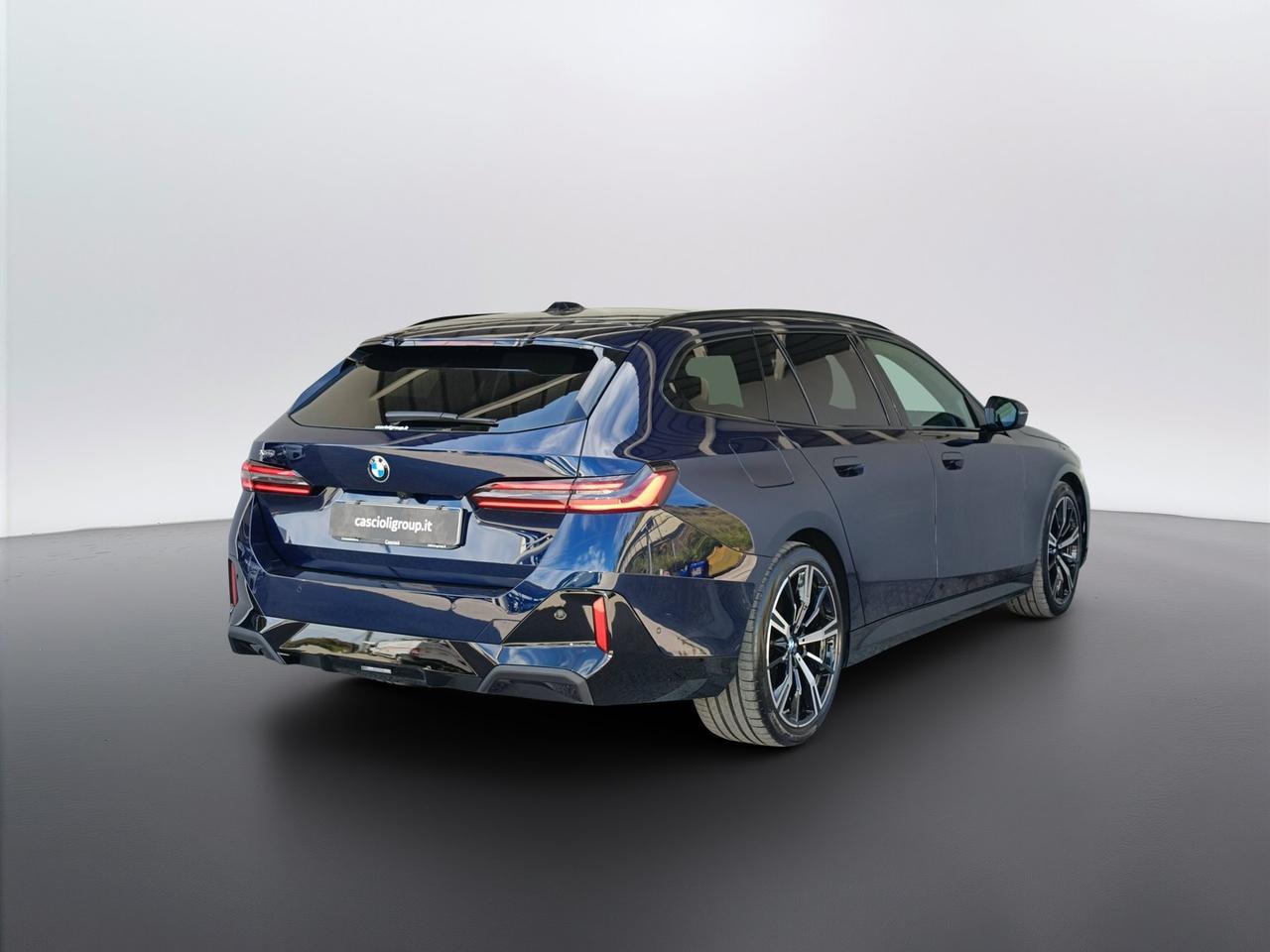 BMW Serie 5 G61 2024 Touring - 520d Touring 48V xdrive MSport Pro auto