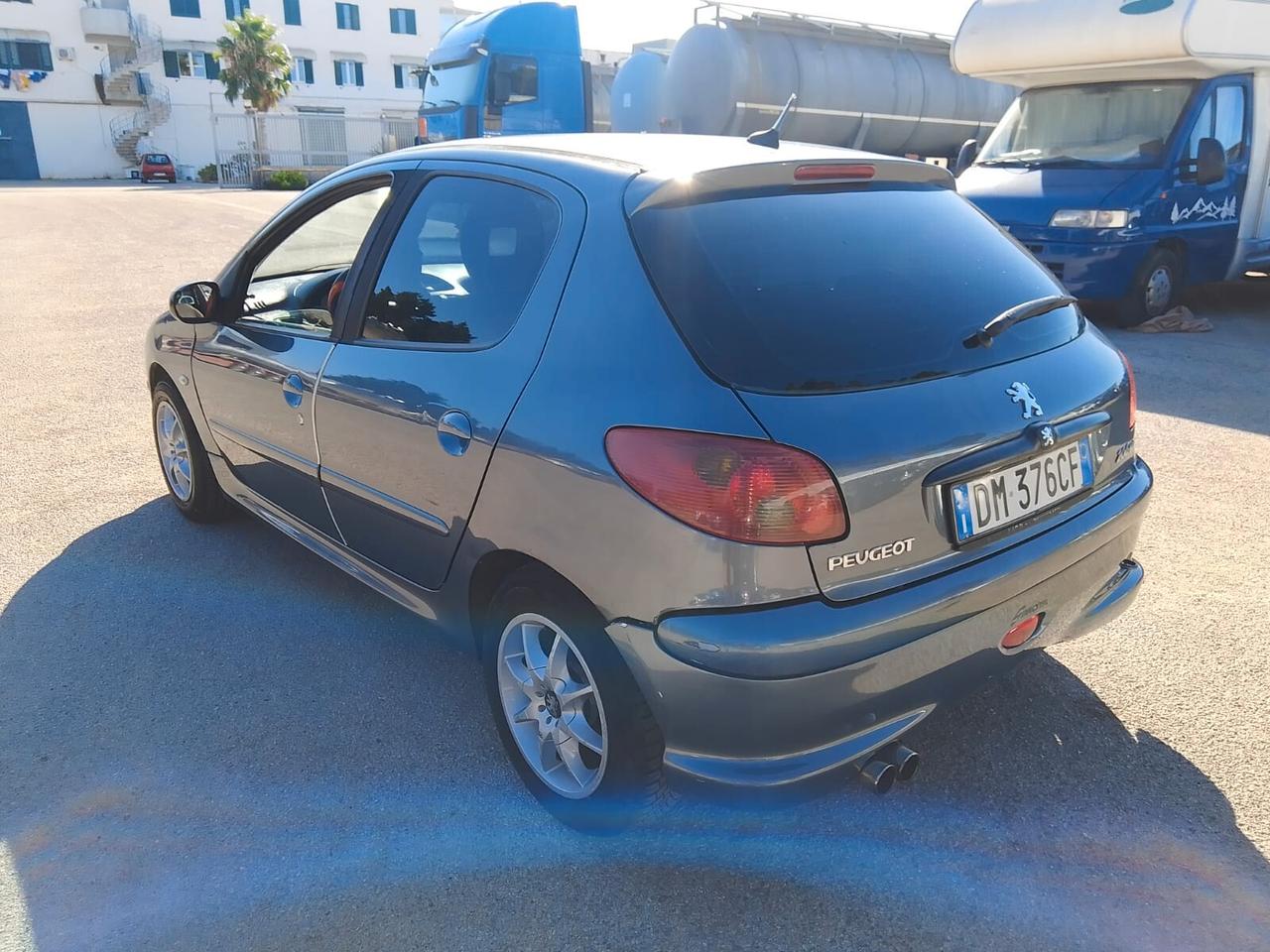Peugeot 206 1.4 HDi 5p. Enfant Terrible