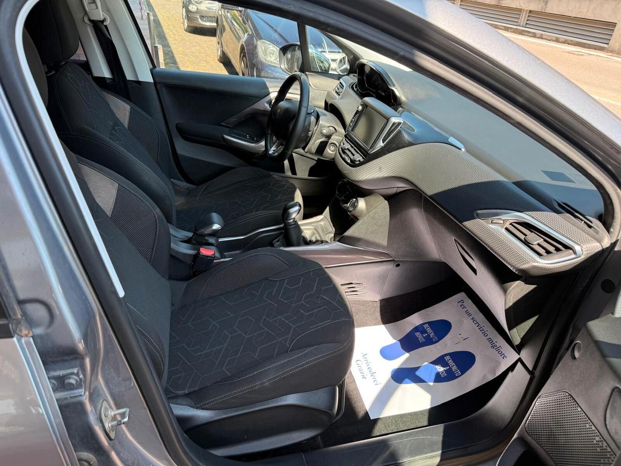 Peugeot 2008 PureTech 82