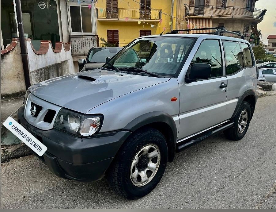 Nissan Terrano II Terrano 2.7 Tdi 3p. Hard Top Commercial